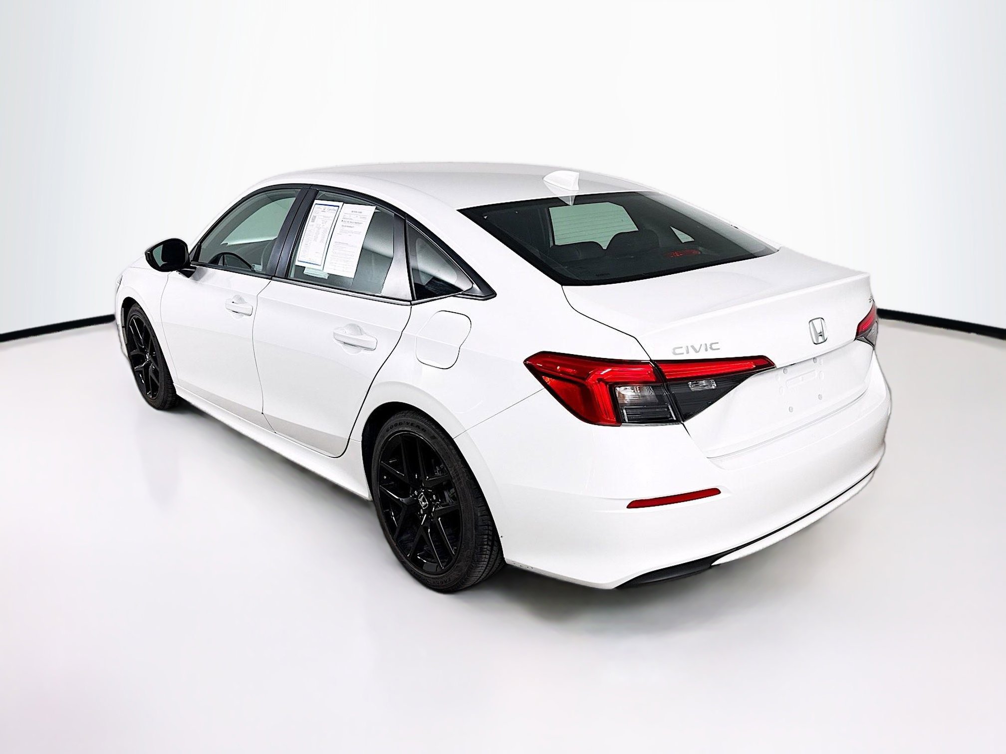 Used 2024 Honda Civic Sport image 28