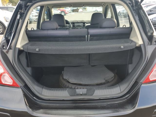 Used 2007 Nissan Versa SL w/ Convenience Pkg image 9