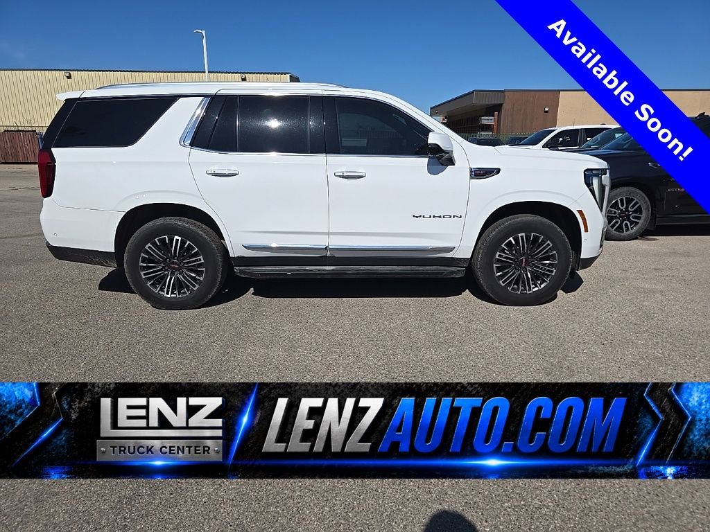 Used 2025 GMC Yukon Elevation w/ LPO, Floor Liner Package