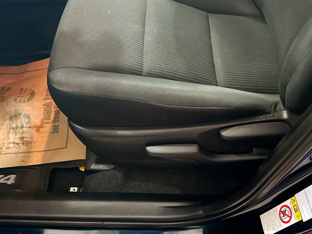 Used 2018 Toyota RAV4 LE w/ All Weather Liner Package AWD/4WD image 19