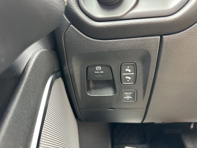 New 2026 RAM 1500 Laramie AWD/4WD image 32