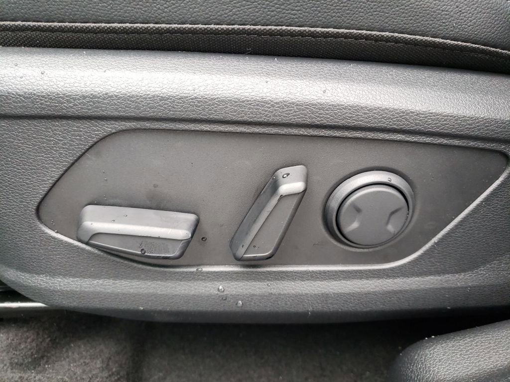 New 2026 Kia Sportage SX image 16