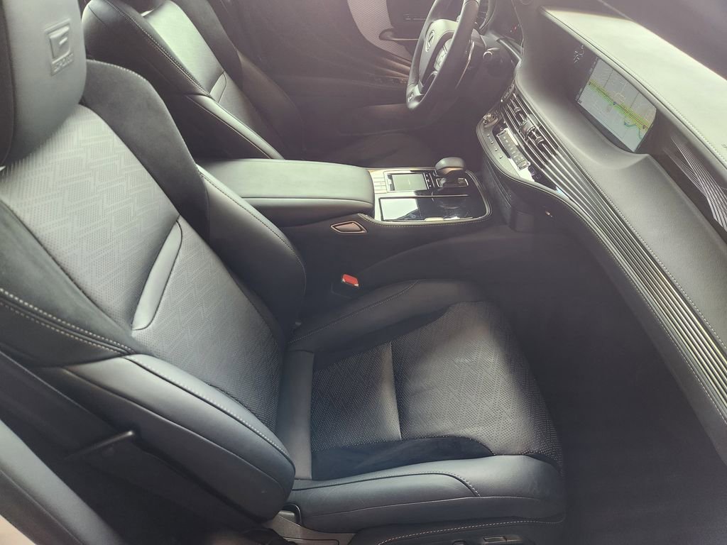Used 2020 Lexus LS 500 F Sport w/ Cold Weather Package (CK) RWD image 13