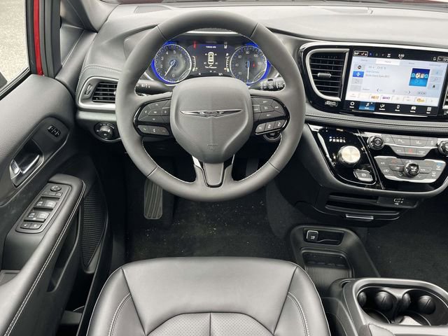 New 2026 Chrysler Pacifica Select w/ S Appearance Package FWD image 14