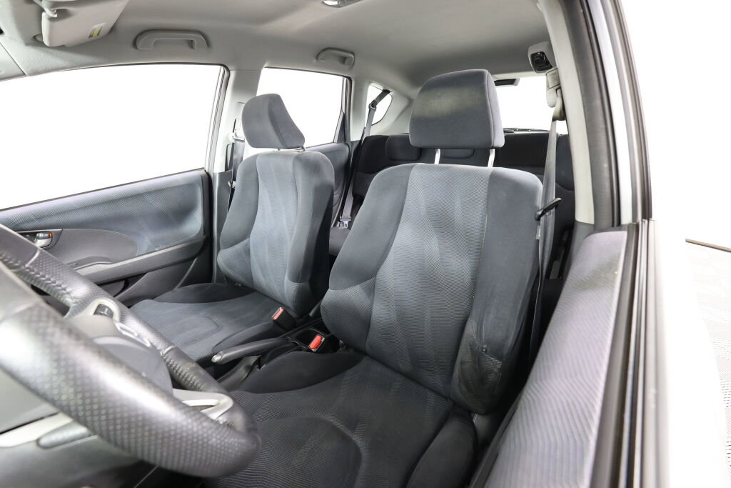Used 2009 Honda Fit Sport image 11