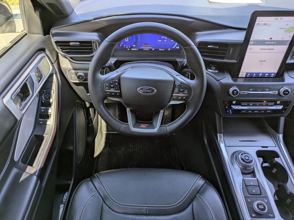 Used 2020 Ford Explorer ST w/ Premium Technology Package image 17