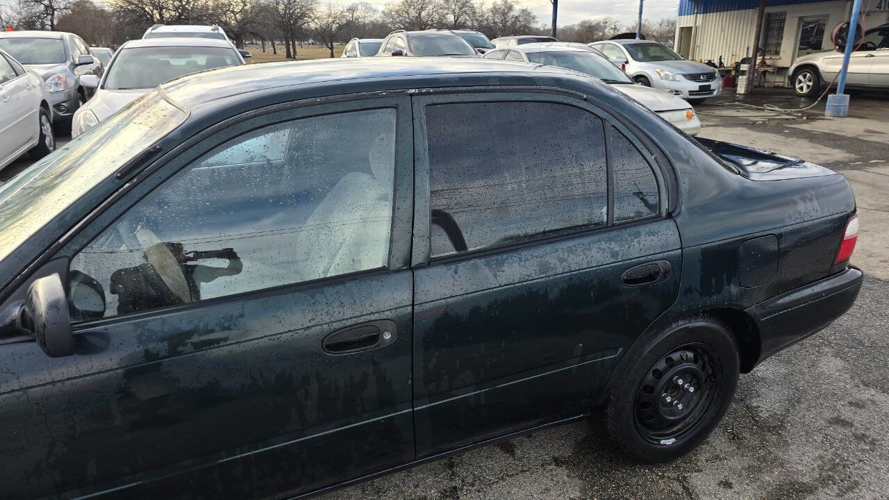 Used 1996 Toyota Corolla image 2