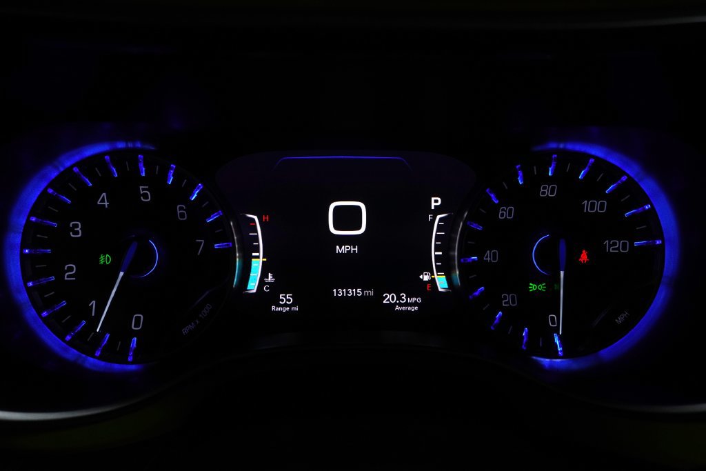 Used 2019 Chrysler Pacifica Touring-L FWD image 30