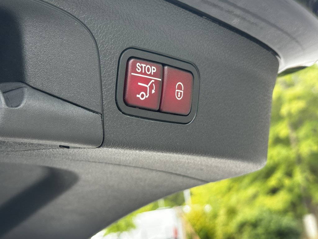 Certified 2024 Mercedes-Benz GLE 350 4MATIC image 22