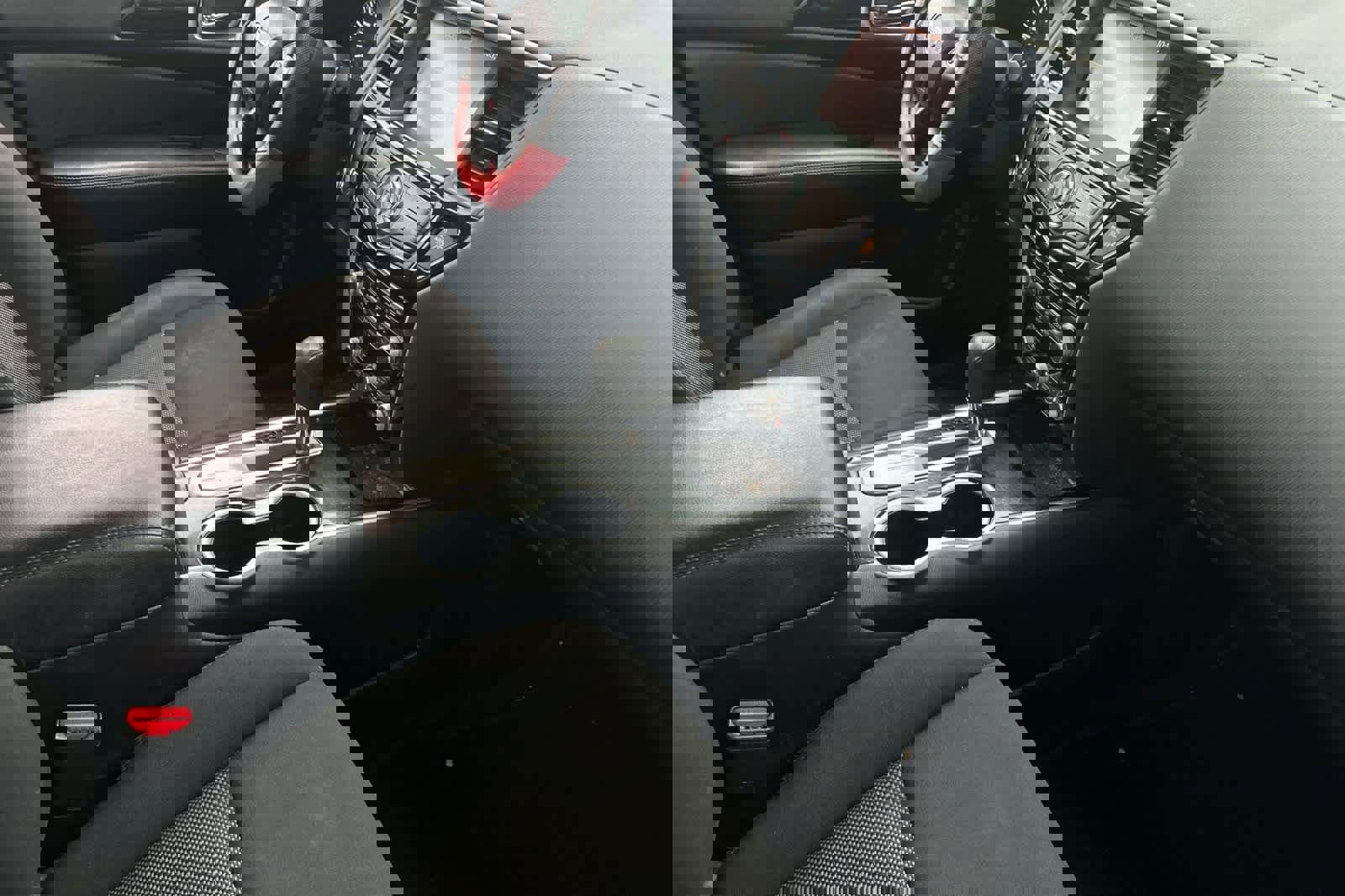 Used 2019 Nissan Pathfinder S image 18