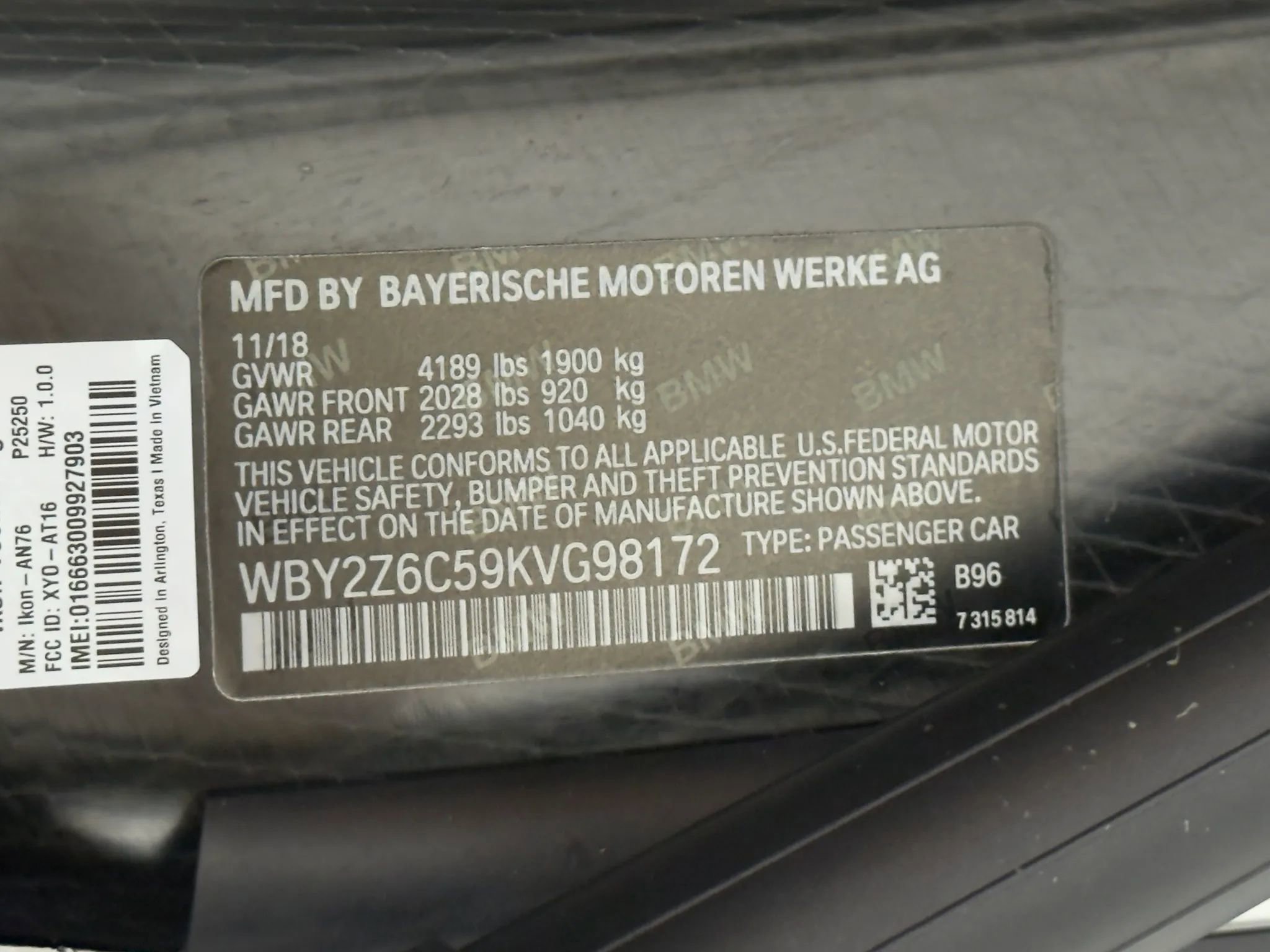 Used 2019 BMW i8 Roadster image 40