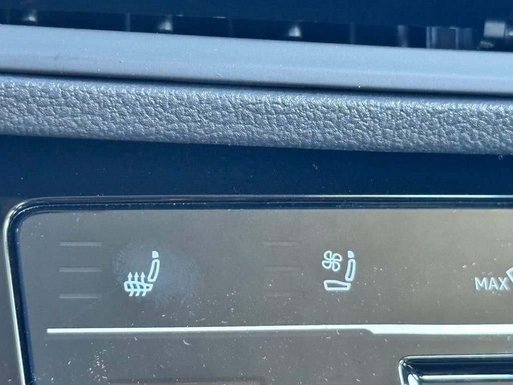 New 2026 Volkswagen Jetta GLI Autobahn FWD image 15