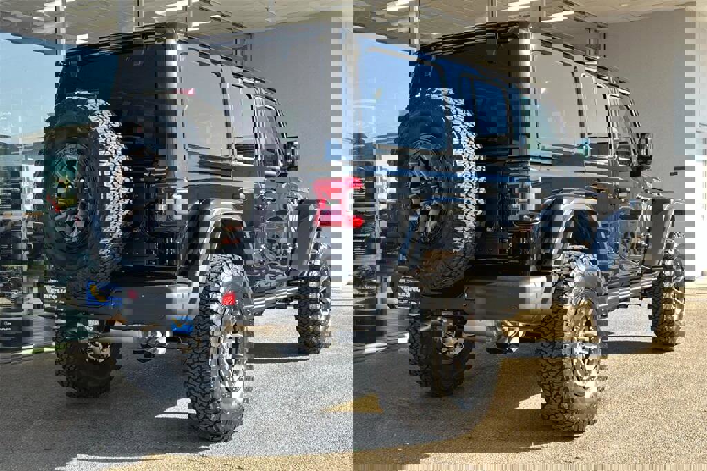 New 2024 Jeep Wrangler Unlimited Rubicon 392 image 4