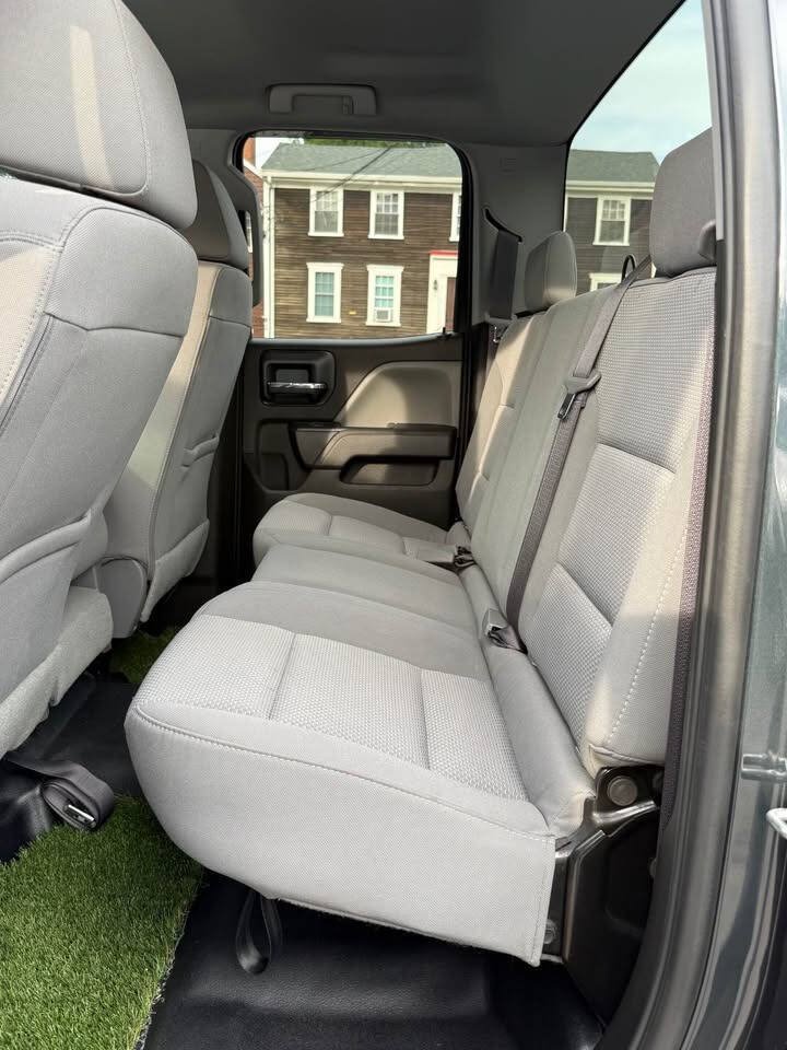 Used 2017 Chevrolet Silverado 1500 LS w/ LS Convenience Package AWD/4WD image 9