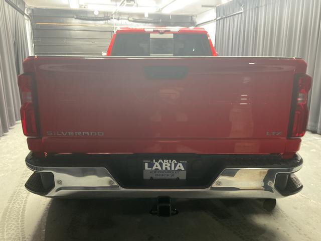 Used 2023 Chevrolet Silverado 3500 LTZ w/ LTZ Convenience Package image 5