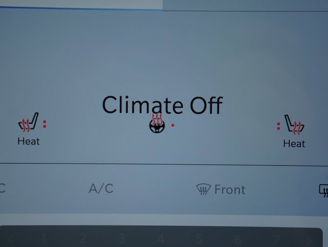 New 2026 Chrysler Pacifica Select image 3