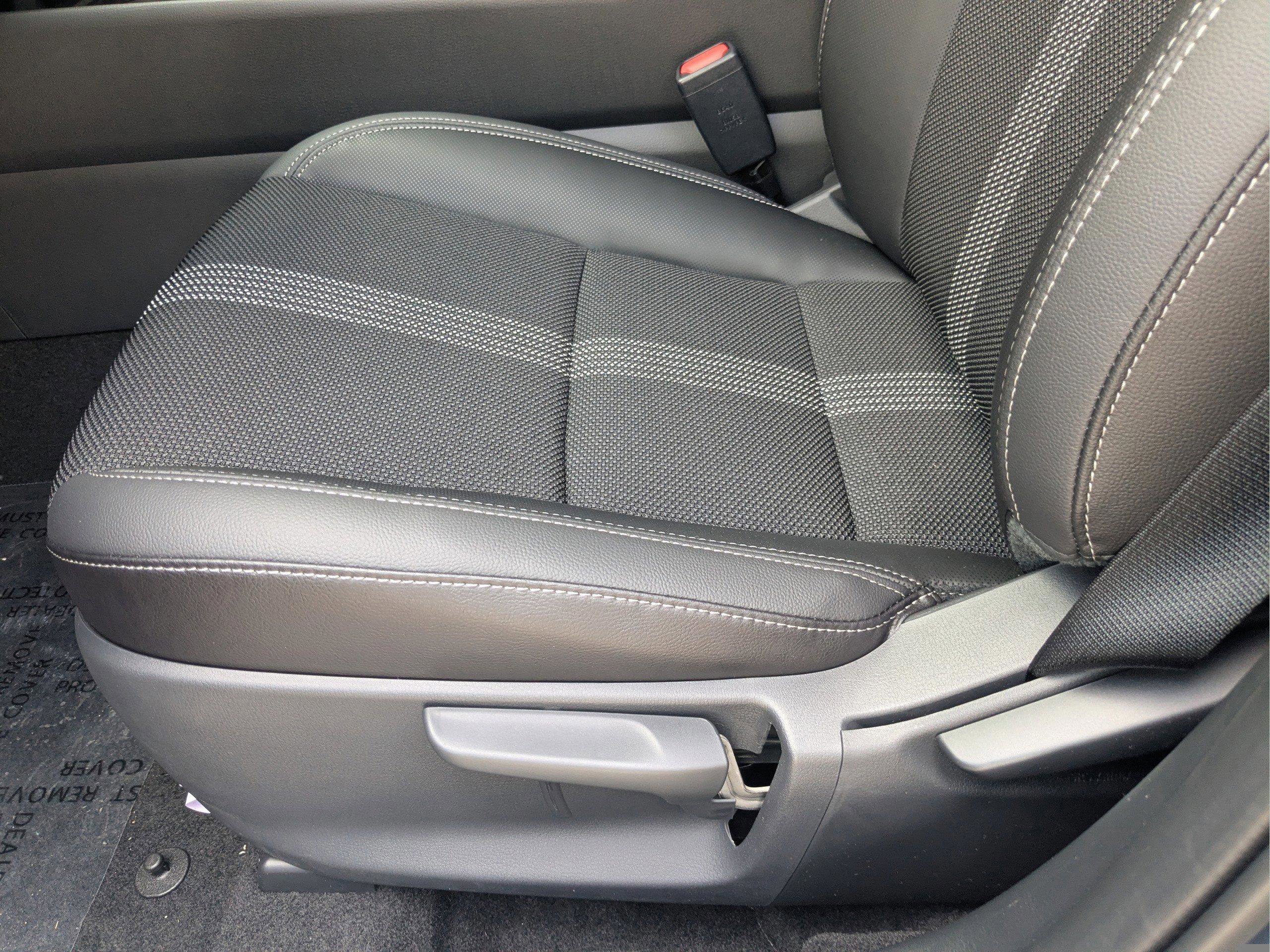 New 2026 MAZDA CX-50 AWD 2.5 S w/ Cargo Package image 18