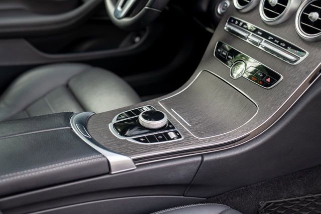Used 2019 Mercedes-Benz C 300 4MATIC Coupe image 36