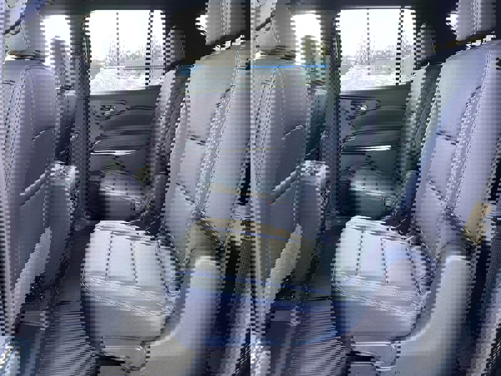 New 2026 Chevrolet Traverse LT w/ Sun and Wheel Package image 14