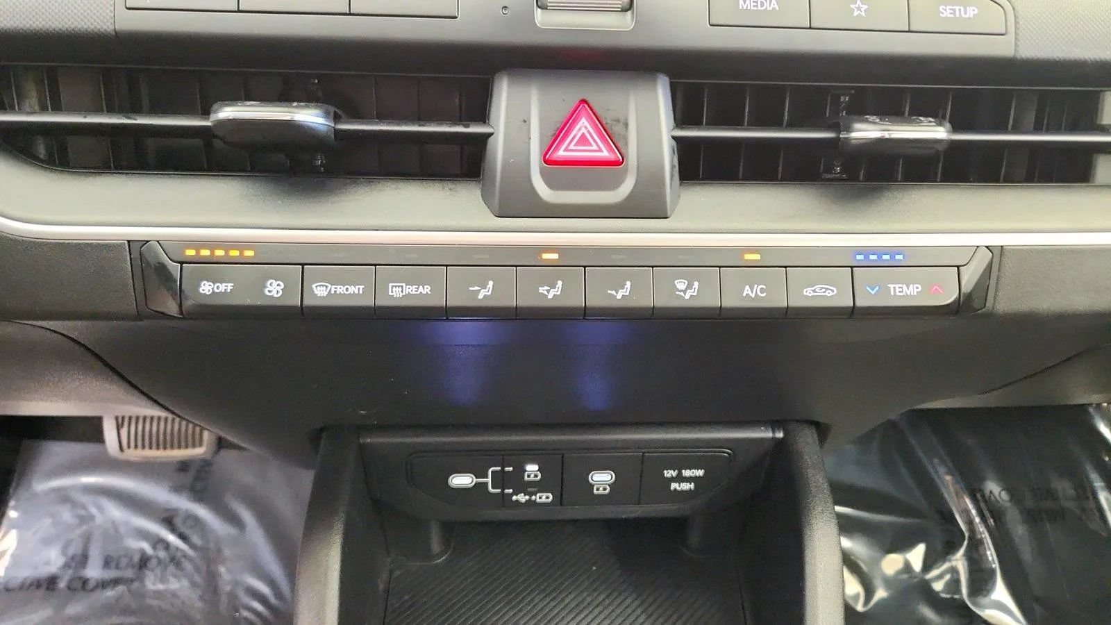 Used 2025 Kia K4 FWD image 22