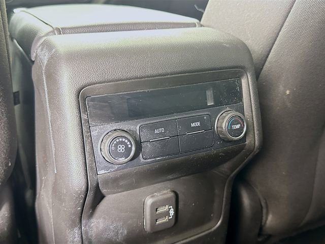 Used 2019 GMC Acadia SLE image 27