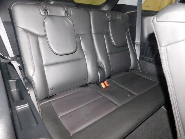 Used 2022 Ford Explorer XLT w/ Equipment Group 202A image 17