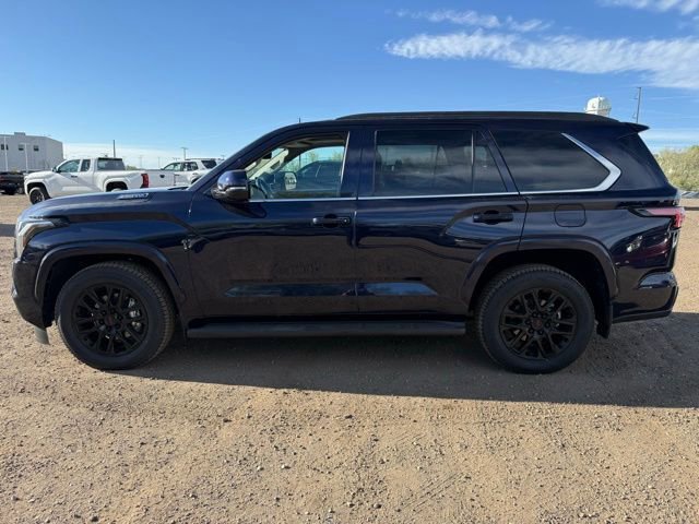 Used 2024 Toyota Sequoia SR5 w/ SR5 Premium Package AWD/4WD image 2