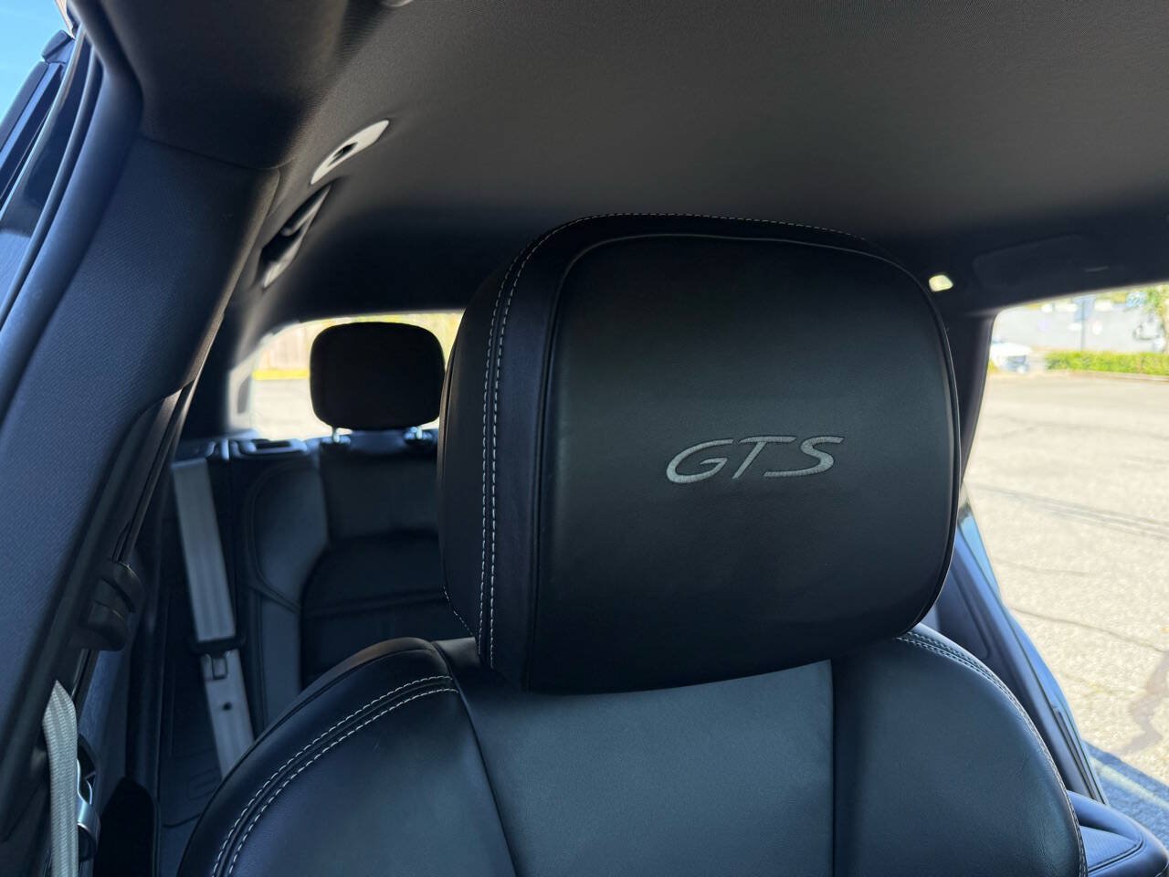 Used 2022 Porsche Macan GTS AWD/4WD image 65