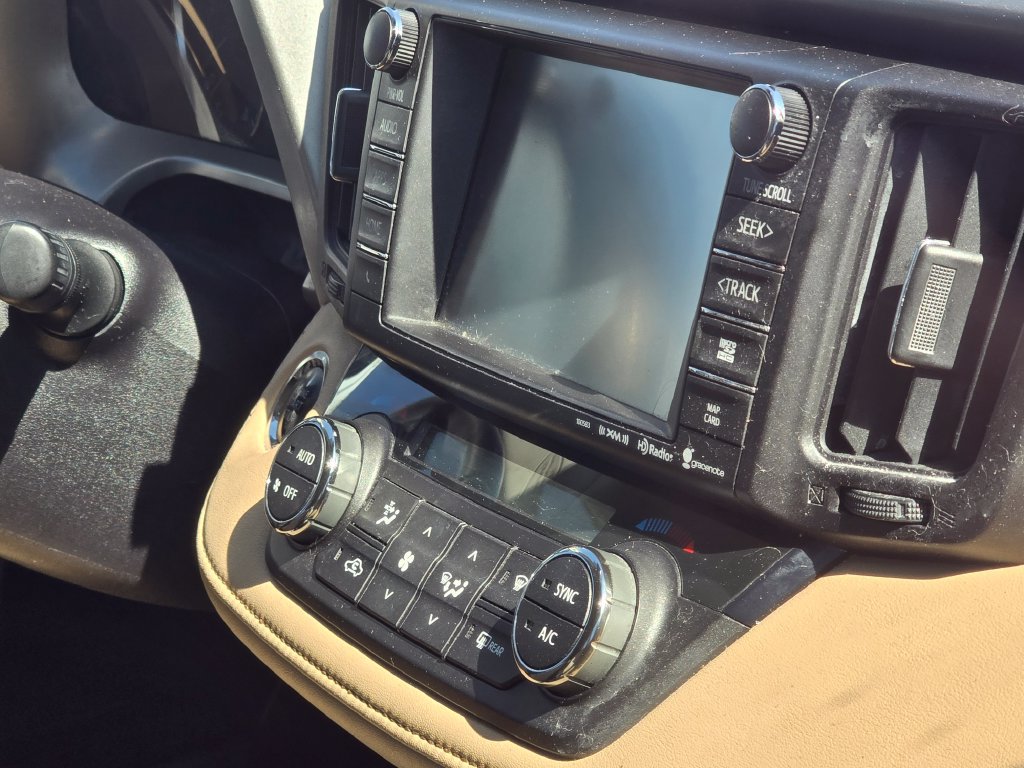 Certified 2016 Toyota RAV4 Limited FWD image 14