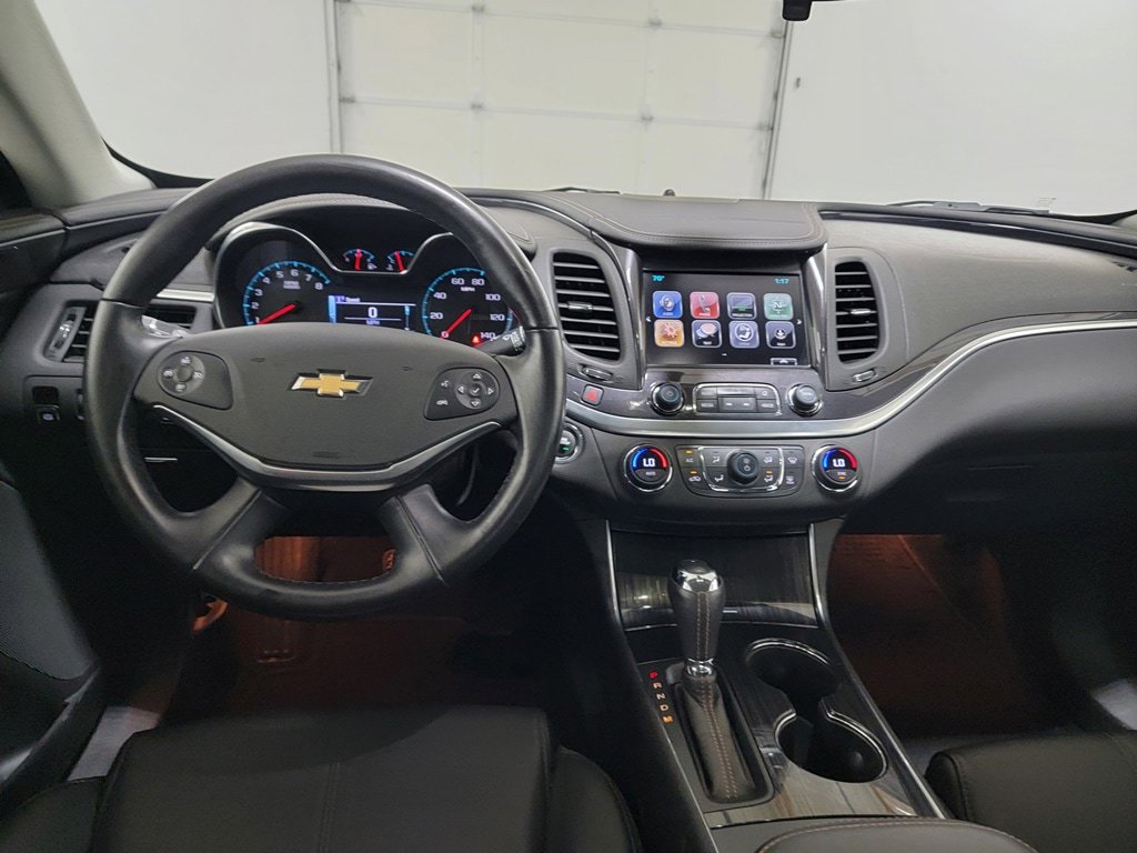 Used 2018 Chevrolet Impala LT FWD image 12
