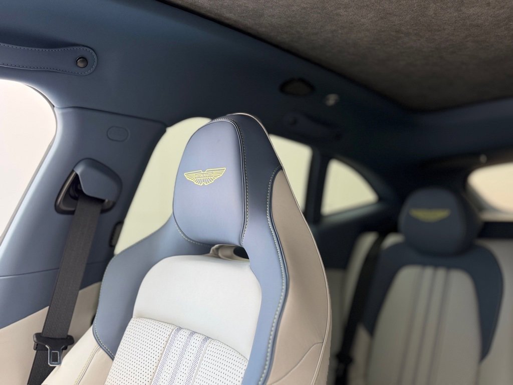 New 2025 Aston Martin DBX 707 image 25