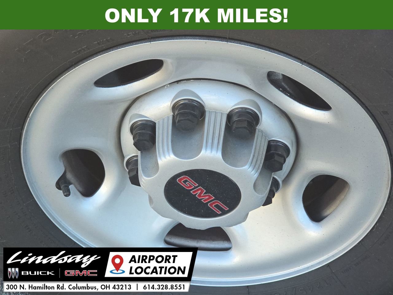 Used 2024 GMC Savana 2500 w/ Driver Convenience Package image 28