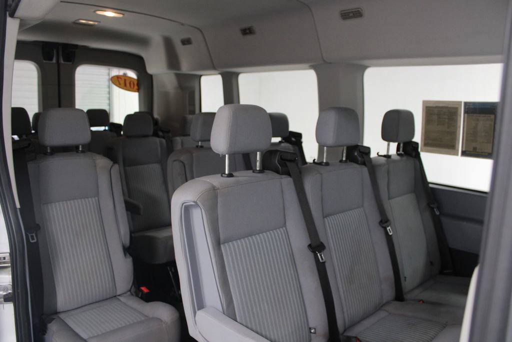 Used 2017 Ford Transit 350 XLT image 26