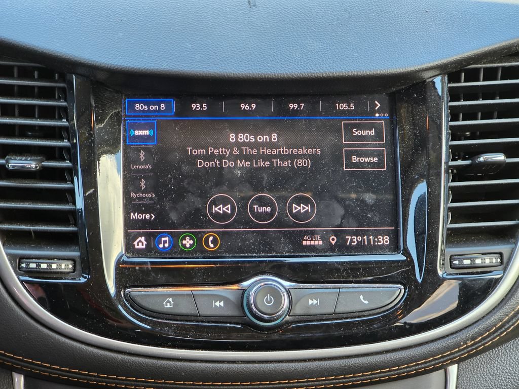 Used 2020 Chevrolet Trax LT w/ Sun & Sound Package AWD/4WD image 6