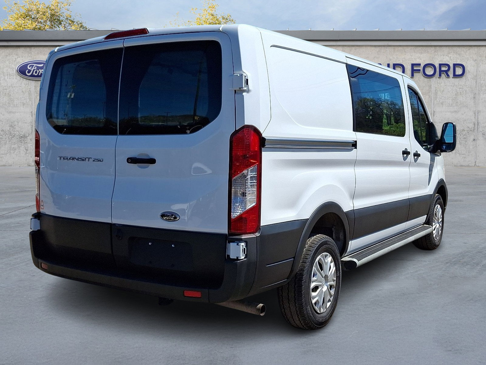 Certified 2024 Ford Transit 250 Low Roof w/ Exterior Upgrade Package image 6