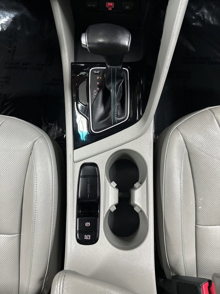 Used 2021 Kia Niro Touring image 25