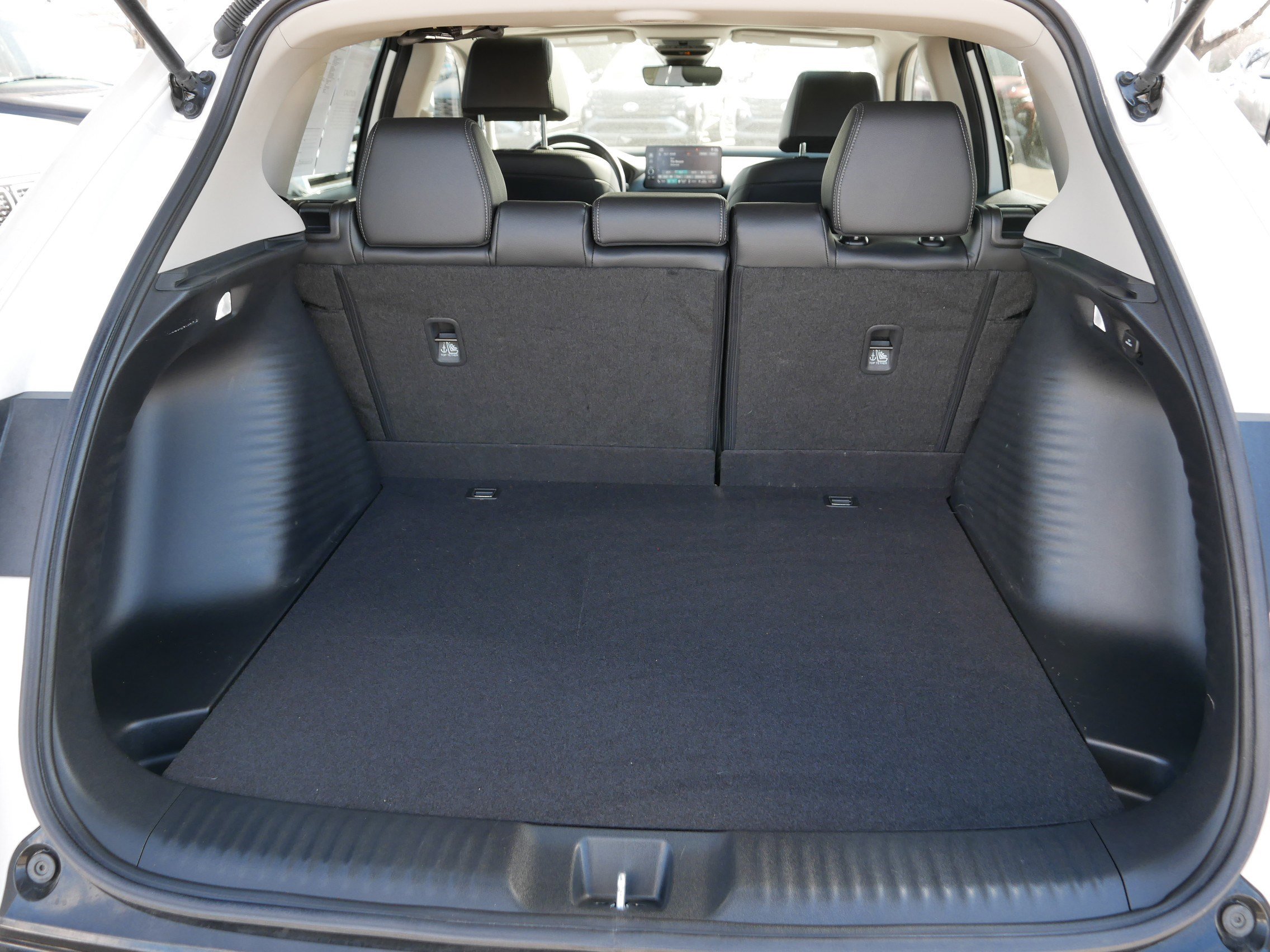 Used 2024 Honda HR-V EX-L image 18
