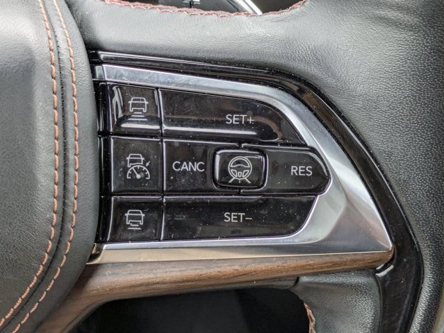 Used 2022 Jeep Grand Cherokee L Summit w/ Advanced Protech Group IV AWD/4WD image 29