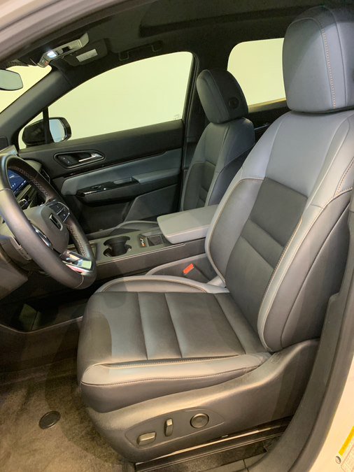 Used 2024 Honda Prologue Touring image 16