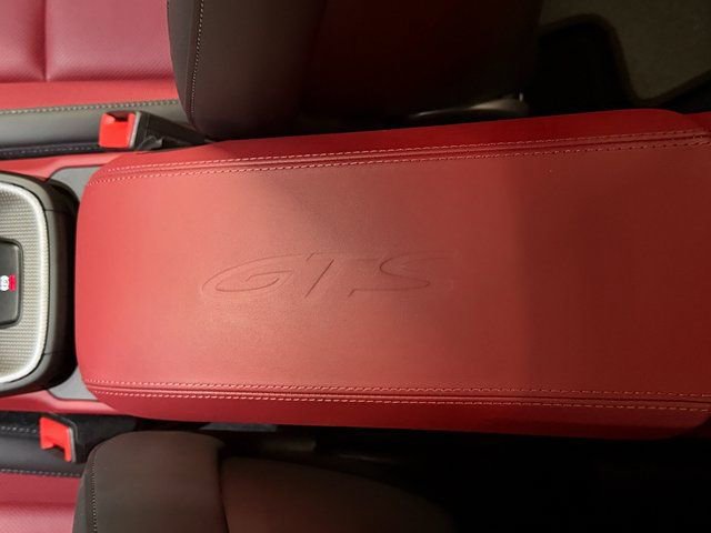 Certified 2025 Porsche 911 Carrera GTS image 27