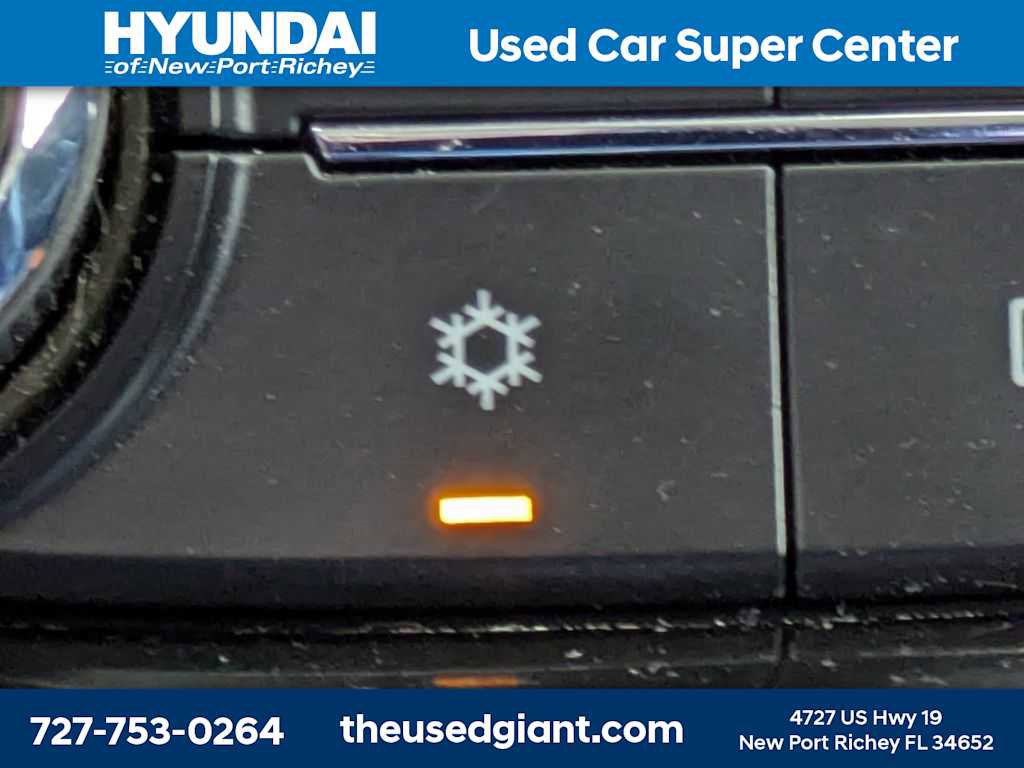 Used 2017 Buick Encore Sport Touring FWD image 22