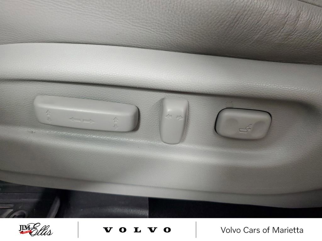 Used 2020 Honda Pilot Touring image 22