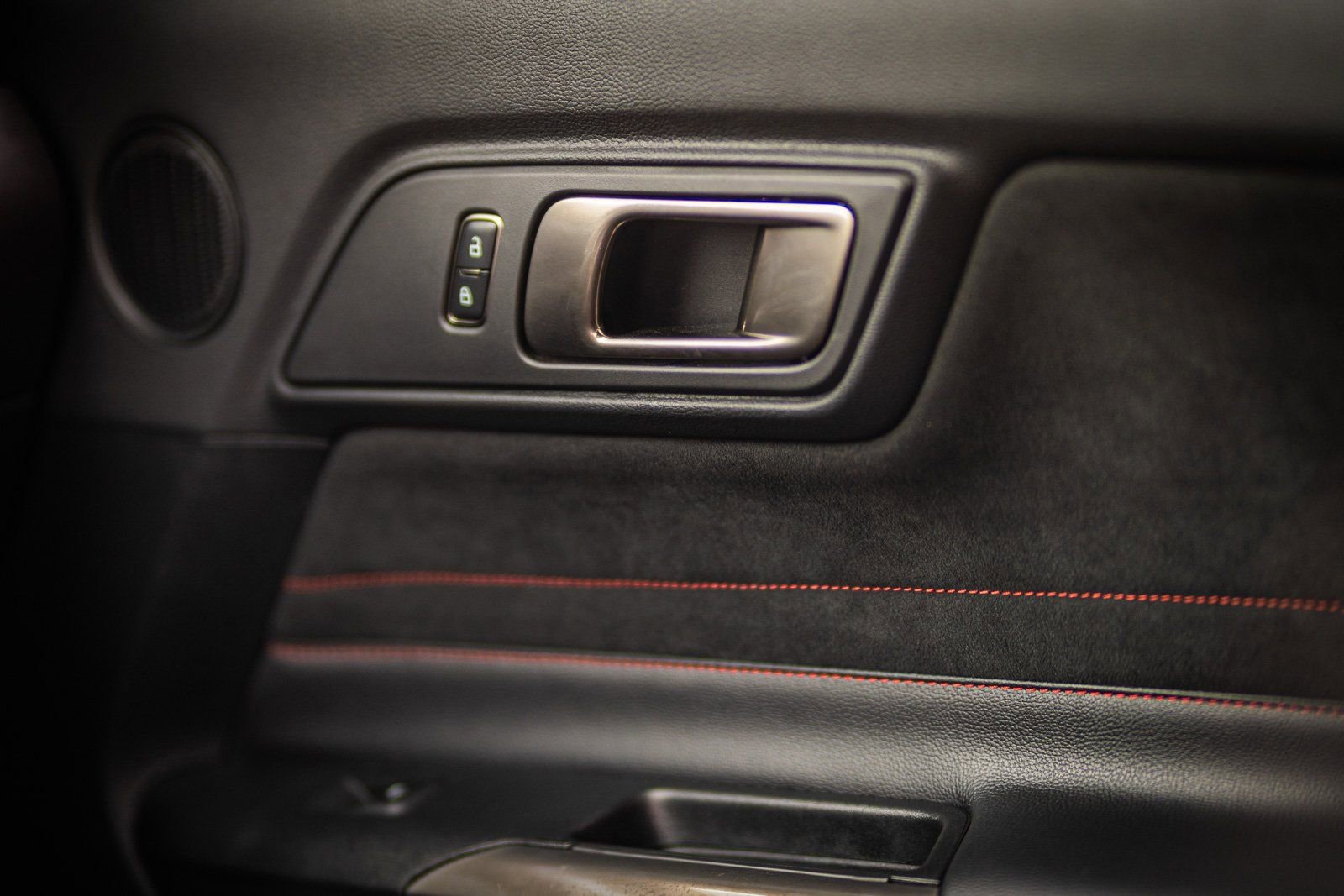 Used 2017 Ford Mustang Shelby GT350R w/ GT350R Equipment Group 920A image 28