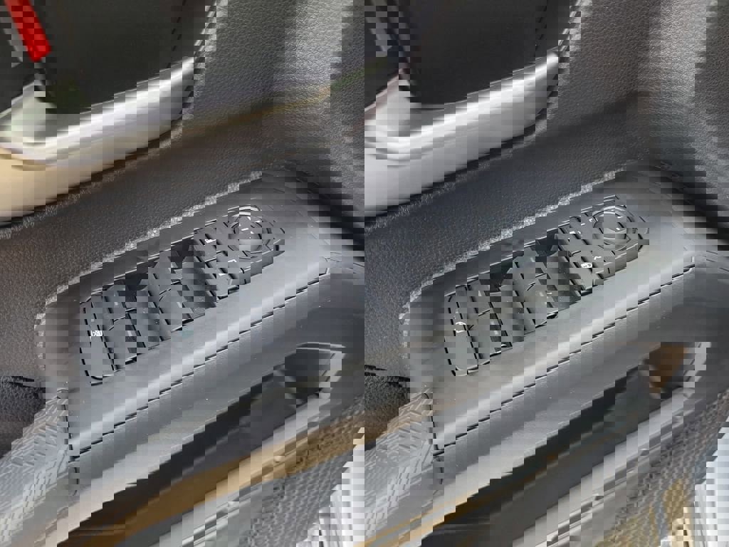 New 2025 Toyota Tacoma TRD Off-Road w/ TRD Off Road Premium Package image 17