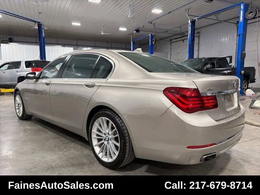 Used 2015 BMW 750Li xDrive 750Li xDrive Sedan 4D image 15