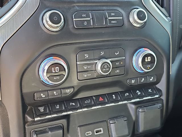 Used 2021 GMC Sierra 3500 Denali w/ Denali Ultimate Package AWD/4WD image 24