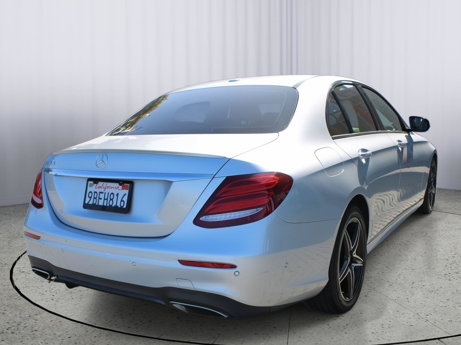 Used 2018 Mercedes-Benz E 300 image 8