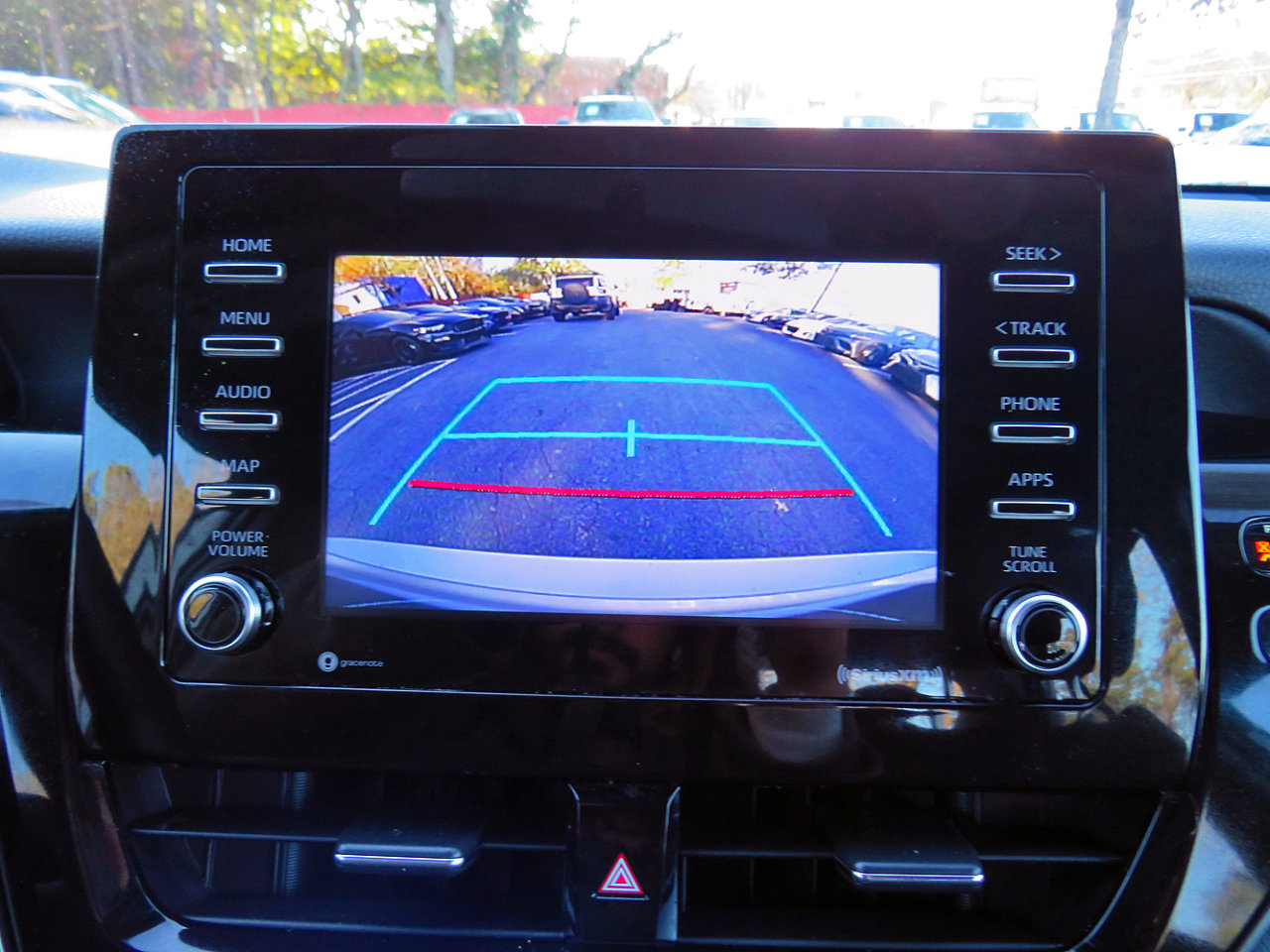 Used 2021 Toyota Camry LE image 25