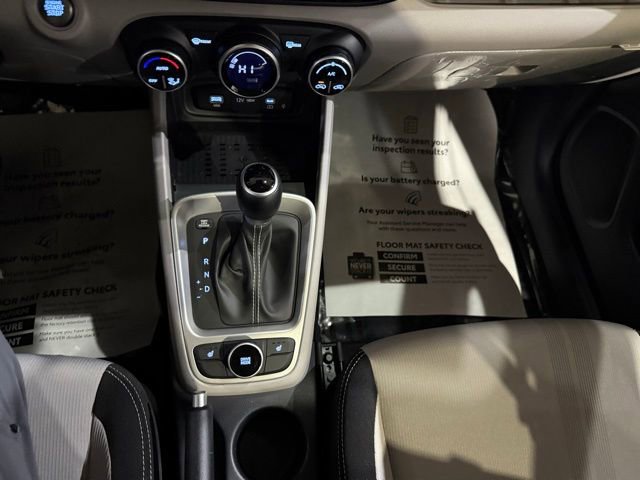 New 2026 Hyundai Venue SEL FWD image 23