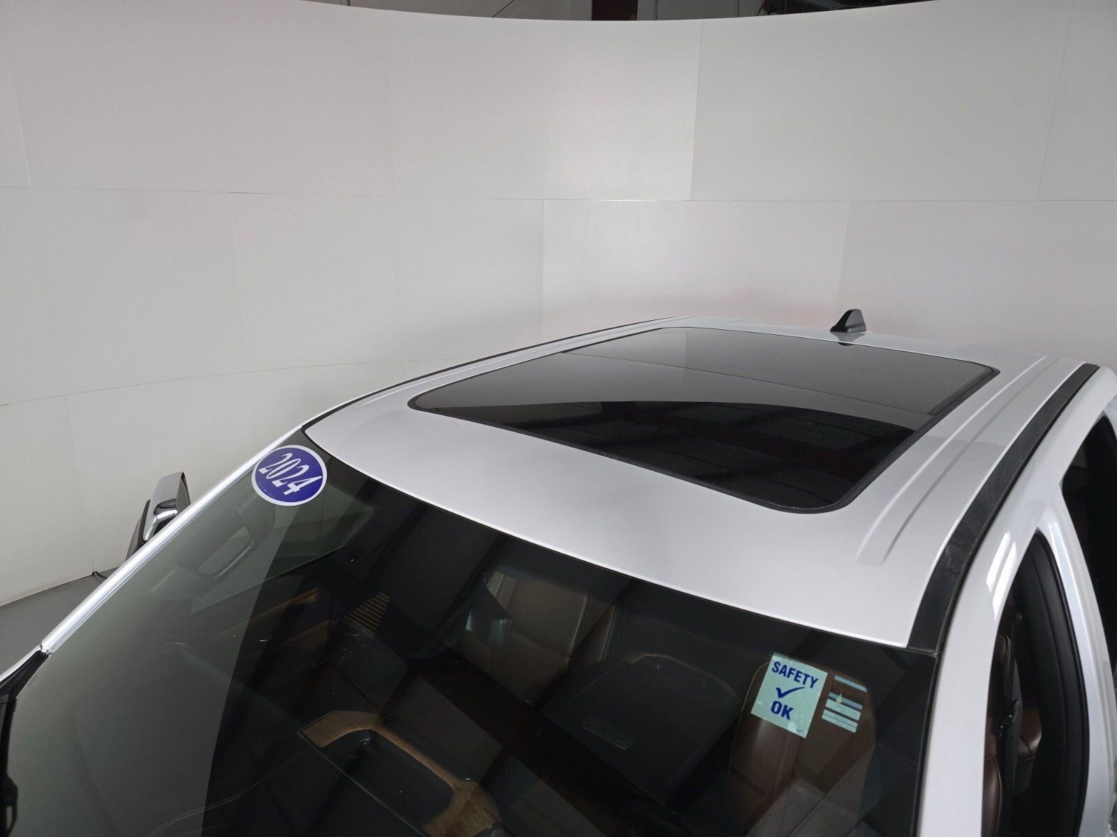 Used 2024 RAM 1500 Limited image 43